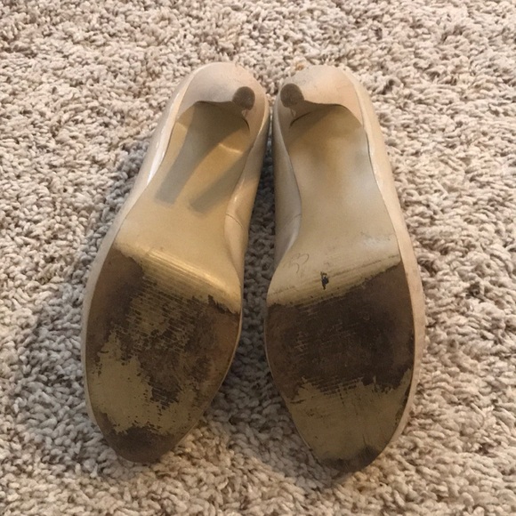 Peep toe pumps - Picture 4 of 4